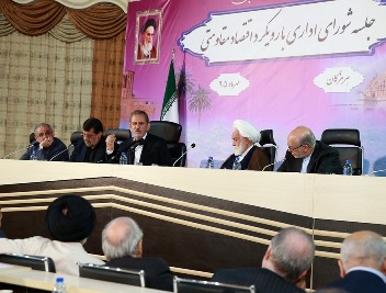 مدیرکل دیوان محاسبات استان در جلسه شورای ادرای استان با حضور معاون اول رئیس جمهور شرکت کرد